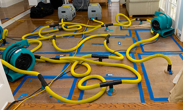 Water damage restoration process in AZ